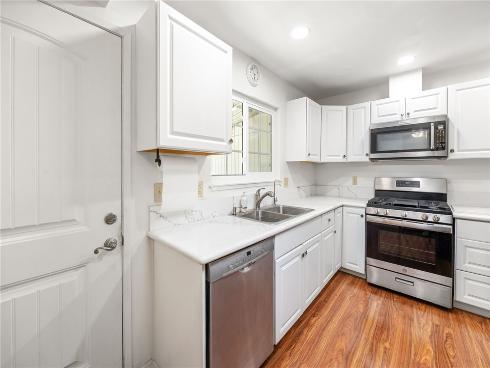 8174 Glengarry Green, Buena Park, CA