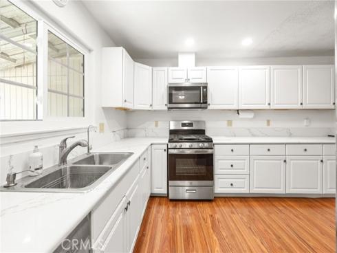 8174 Glengarry Green, Buena Park, CA