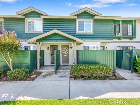 8174  Glengarry   Green, Buena Park, CA