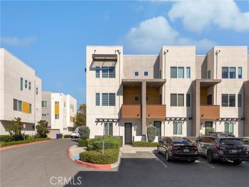 8061  Ackerman  , Buena Park, CA