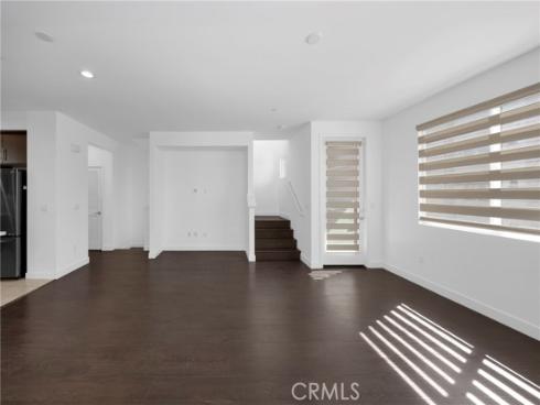 8061  Ackerman  , Buena Park, CA