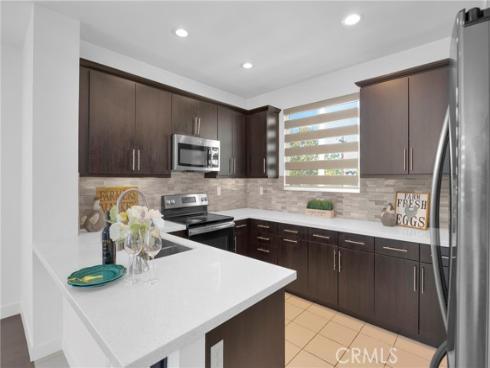 8061  Ackerman  , Buena Park, CA