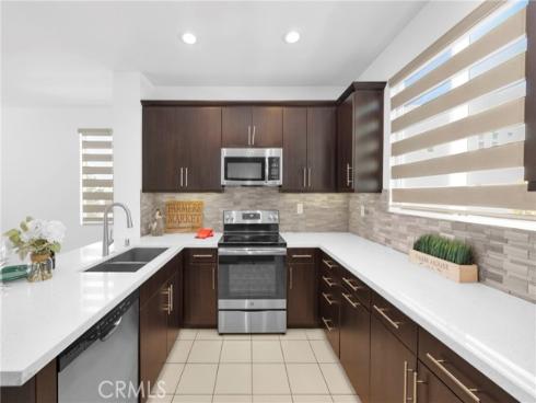 8061  Ackerman  , Buena Park, CA