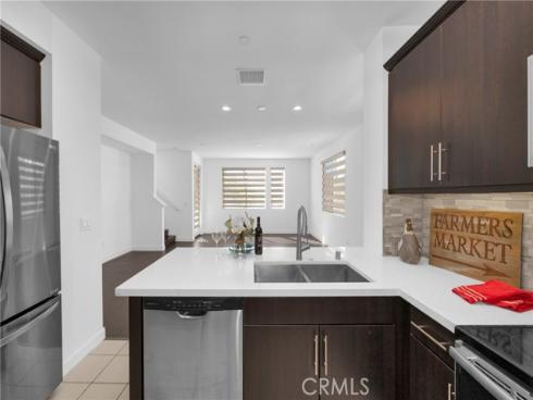 8061  Ackerman  , Buena Park, CA