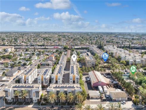 8061  Ackerman  , Buena Park, CA