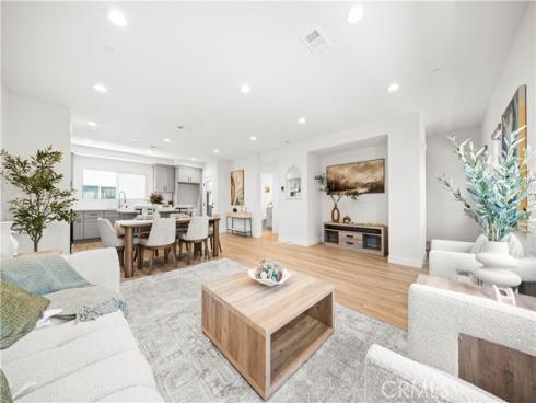7692 9th 102 Street, Buena Park, CA