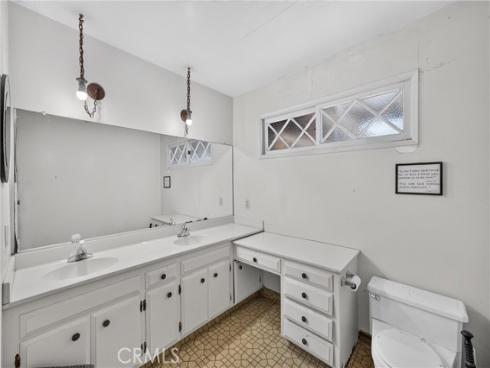 8721  Somerset  , Buena Park, CA