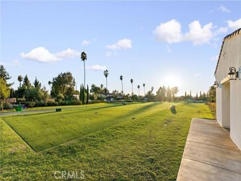 8721  Somerset  , Buena Park, CA