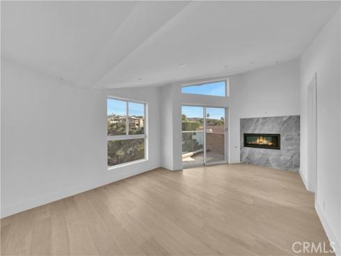 3928 E Coast Highway  , Corona del Mar, CA