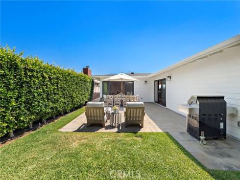 1300  Santanella Terrace  , Corona del Mar, CA