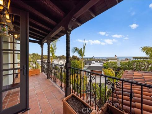 445  Isabella  , Corona del Mar, CA