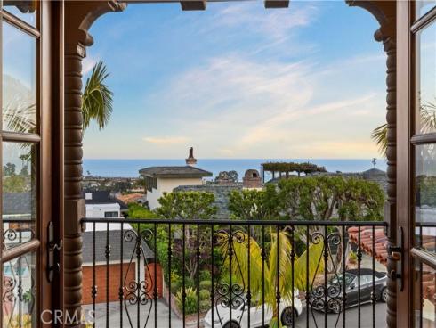 445  Isabella  , Corona del Mar, CA