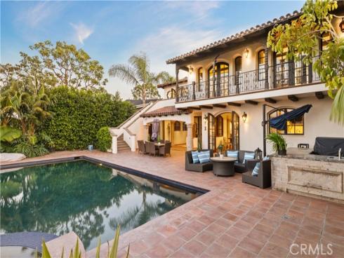 445  Isabella  , Corona del Mar, CA