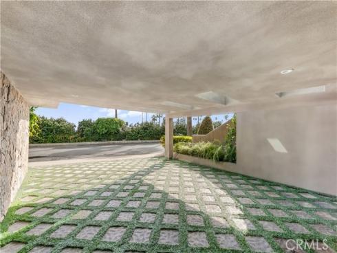 3130  Breakers   Drive, Corona del Mar, CA