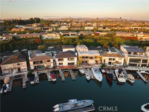 1641  Bayside  , Corona del Mar, CA