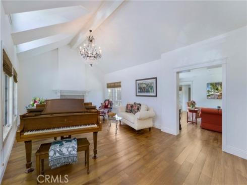 1401  Santanella  , Corona del Mar, CA