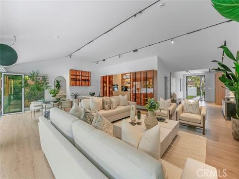 1318  Outrigger   Drive, Corona del Mar, CA