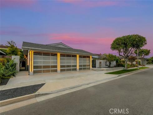 1318  Outrigger   Drive, Corona del Mar, CA