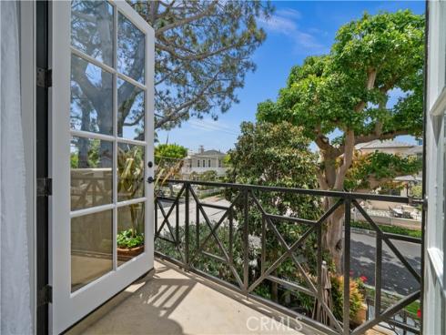 3000  Seaview   Avenue, Corona del Mar, CA