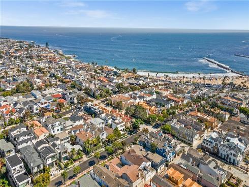 3000  Seaview   Avenue, Corona del Mar, CA