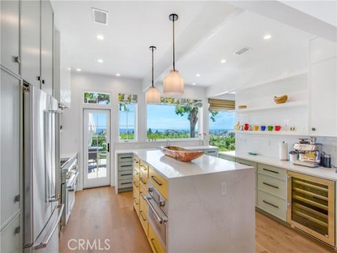 3007  Harbor View   Drive, Corona del Mar, CA