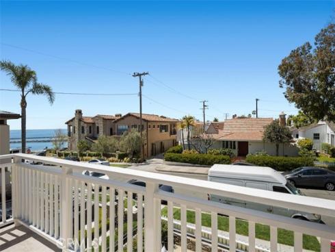 210  Narcissus   Avenue, Corona del Mar, CA