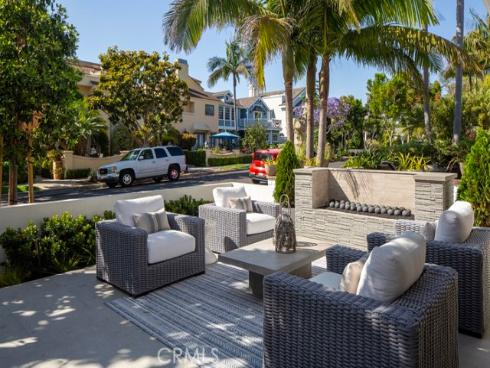 502  Begonia   Avenue, Corona del Mar, CA