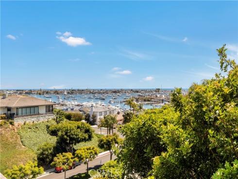 525  El Paseo   Drive, Corona del Mar, CA