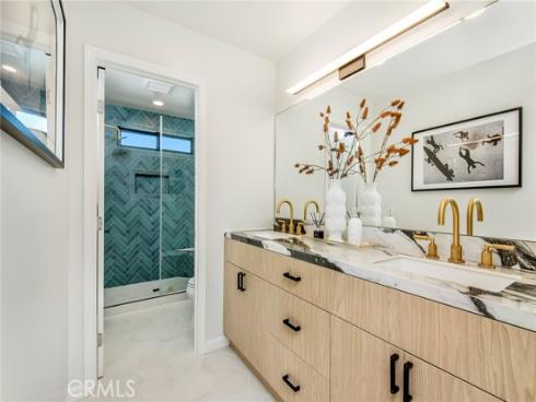 717  Orchid   Avenue, Corona del Mar, CA