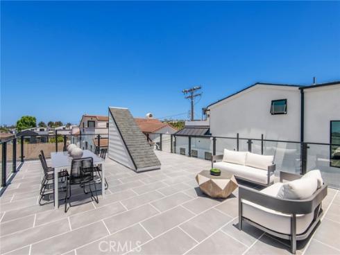 717  Orchid   Avenue, Corona del Mar, CA