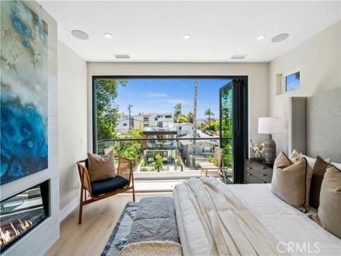 603  Iris   Avenue, Corona del Mar, CA