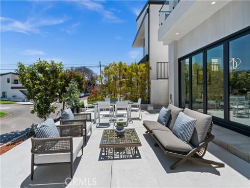 603  Iris   Avenue, Corona del Mar, CA