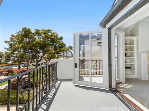 407  Goldenrod   Avenue, Corona del Mar, CA