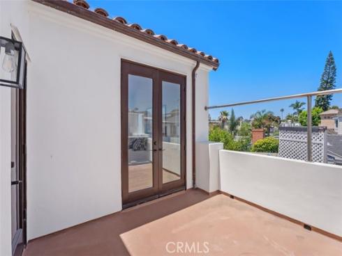 414  Narcissus   Avenue, Corona del Mar, CA