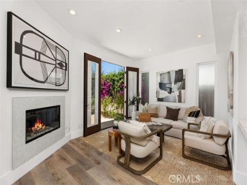 414  Narcissus   Avenue, Corona del Mar, CA