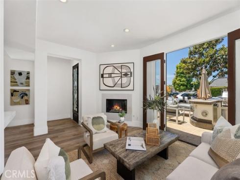 414  Narcissus   Avenue, Corona del Mar, CA