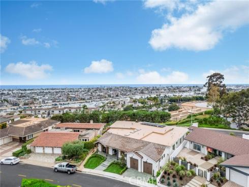 1015  Dolphin   Terrace, Corona del Mar, CA