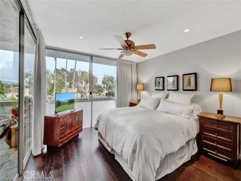 771  Avocado   Avenue, Corona del Mar, CA