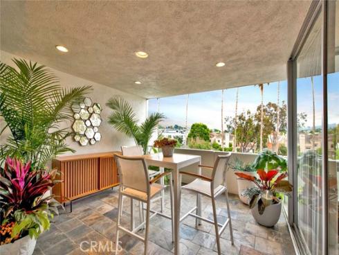 771  Avocado   Avenue, Corona del Mar, CA