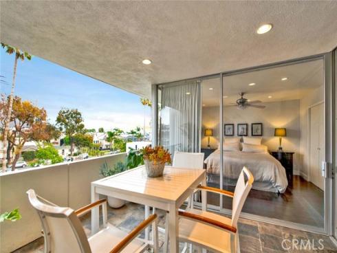 771  Avocado   Avenue, Corona del Mar, CA