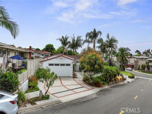 404  Serra   Drive, Corona del Mar, CA