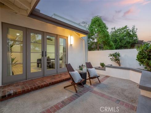 10  Maritime   Drive, Corona del Mar, CA