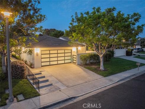 10  Maritime   Drive, Corona del Mar, CA