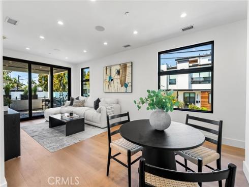 521  Iris   Avenue, Corona del Mar, CA