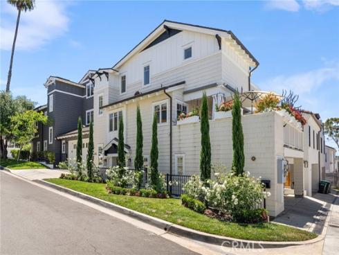 3731  4th   Avenue, Corona del Mar, CA