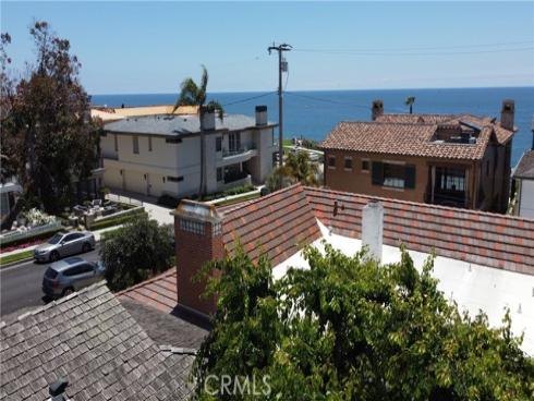 211  Narcissus   Avenue, Corona del Mar, CA