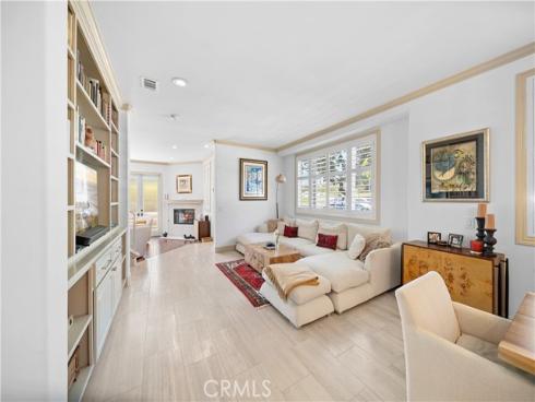 720  Marguerite  1  Avenue, Corona del Mar, CA