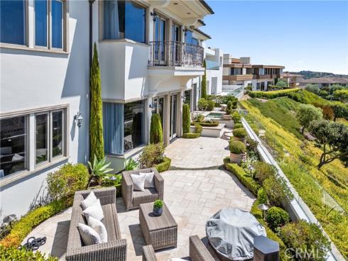 7  Rocky Point   Road, Corona del Mar, CA