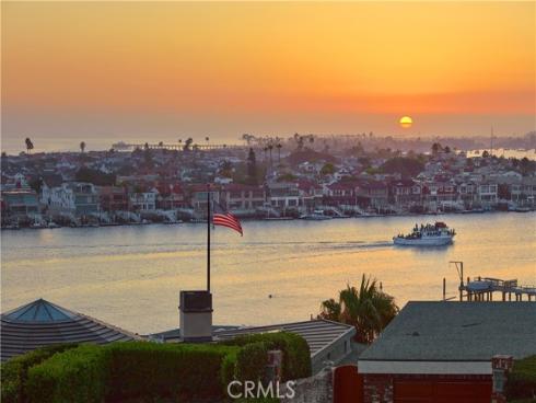 2800  Ocean   Boulevard, Corona del Mar, CA