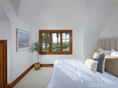 2800  Ocean   Boulevard, Corona del Mar, CA